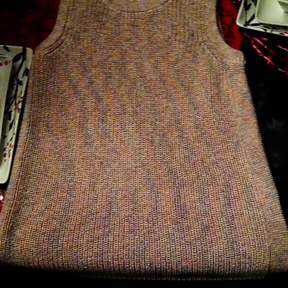Rainbow stiched shirt